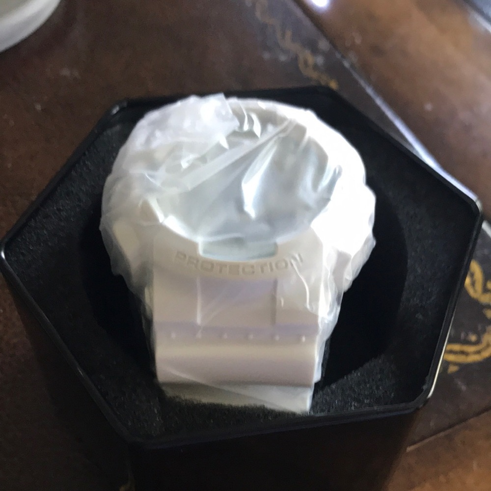 G shock GA110 model 5146 new in box white